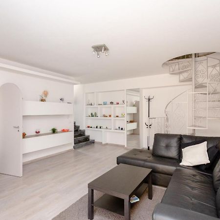 Domus Elisae Apartment تاورمينا المظهر الخارجي الصورة