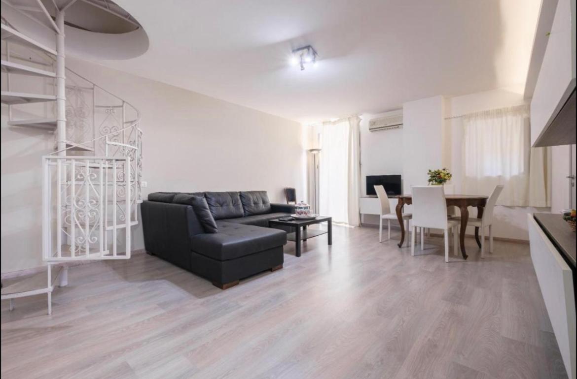 Domus Elisae Apartment تاورمينا المظهر الخارجي الصورة