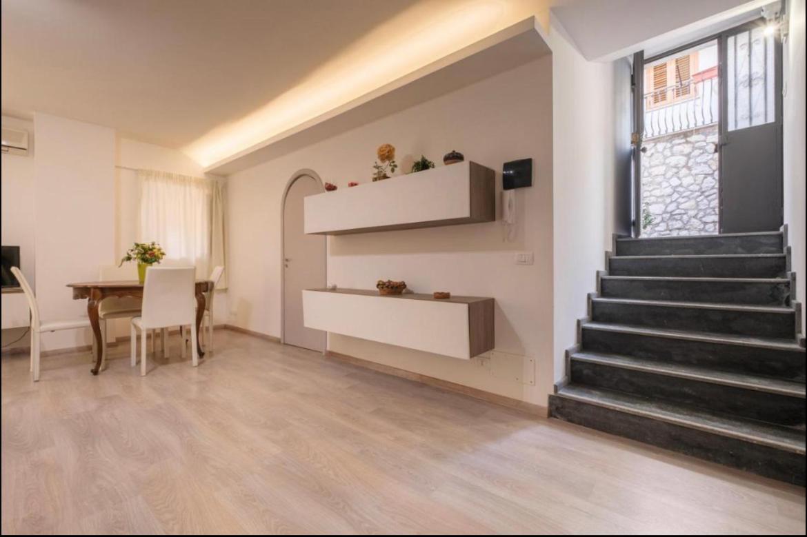 Domus Elisae Apartment تاورمينا المظهر الخارجي الصورة